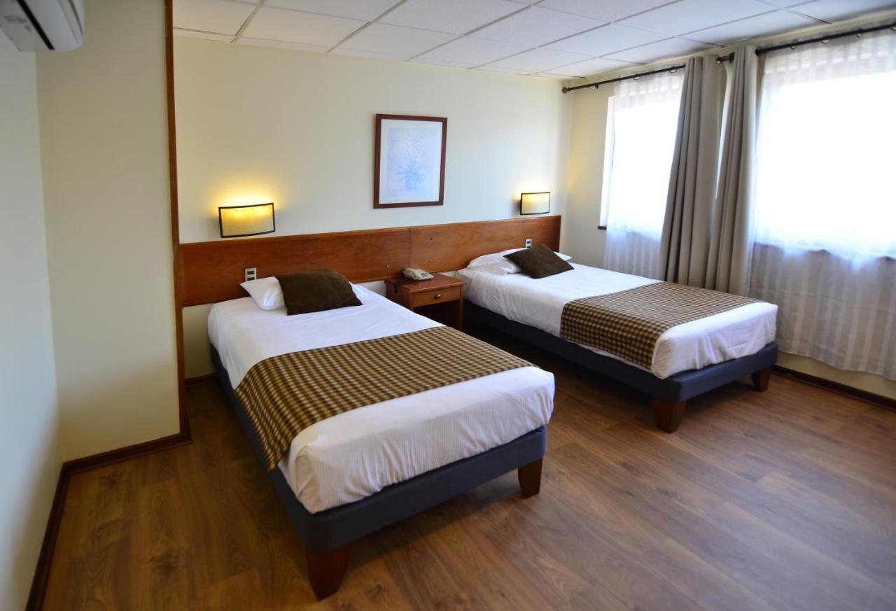 Tur Hotel Σαντιάγκο Εξωτερικό φωτογραφία