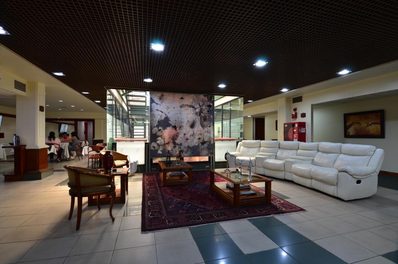 Tur Hotel Σαντιάγκο Εξωτερικό φωτογραφία